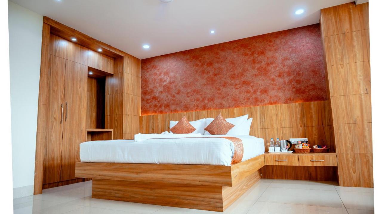 Hotel Dc Star Tarapith Exterior foto